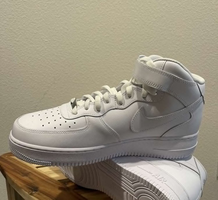 Air Force 1 Mid 07