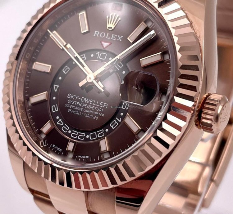Rolex Sky-dweller 326935 Rose Gold Chocolate Dial Unworn 2023