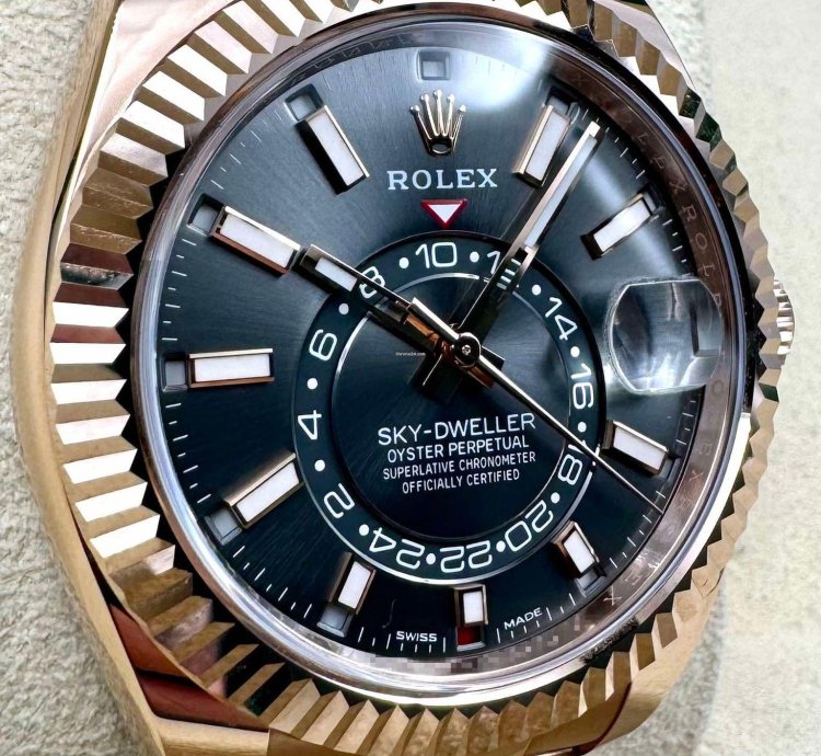 Rolex Sky-dweller 326935 Rose Gold Rhodium Dial Unworn 2023
