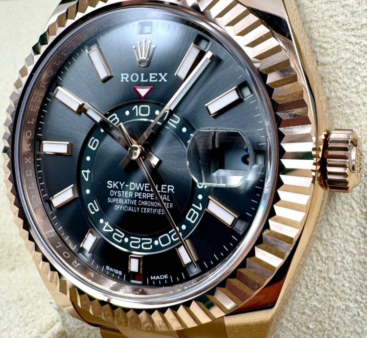 Rolex Sky-dweller 326935 Rose Gold Rhodium Dial Unworn 2023