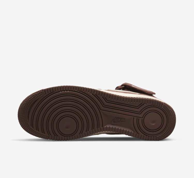 Air Force 1 Mid 07 Qs Chocolate Cream Dm0107-200