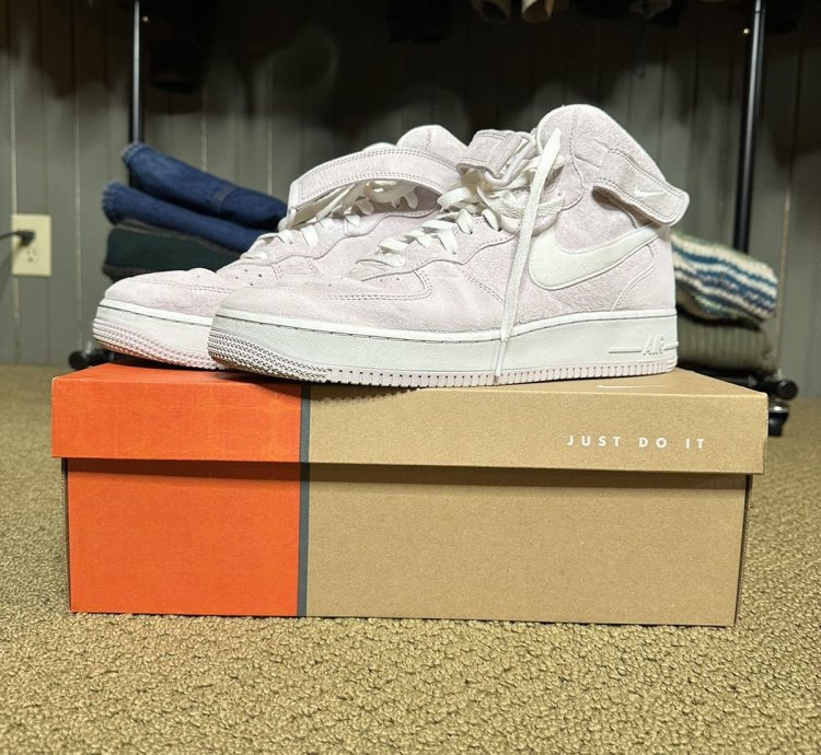 Air Force 1 Mid 07 Qs Venice Summit White