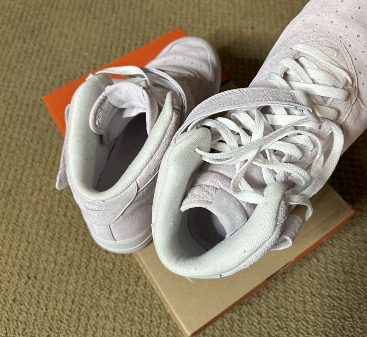 Air Force 1 Mid 07 Qs Venice Summit White