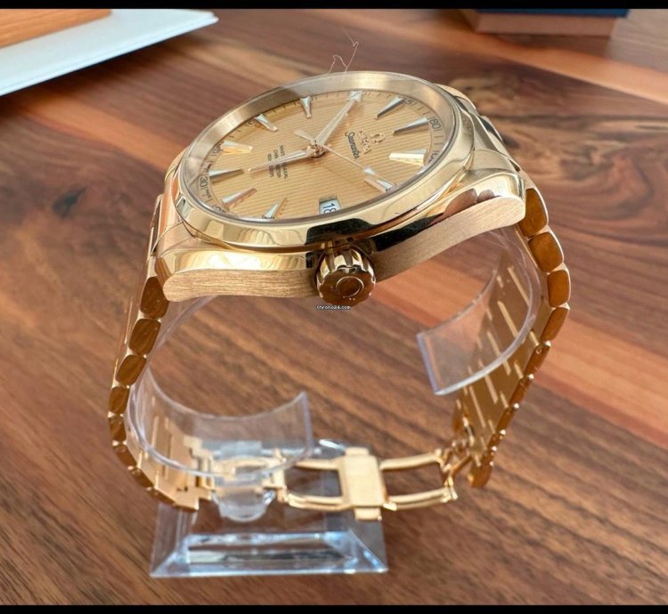 Omega Seamaster Aqua Terra 231 50 42 21 08 00 Automatic 2021 Yellow Gold Very Good