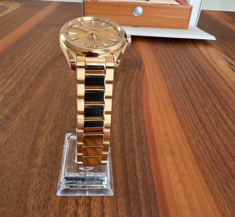 Omega Seamaster Aqua Terra 231 50 42 21 08 00 Automatic 2021 Yellow Gold Very Good