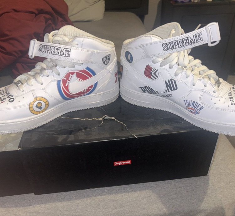 Air Force 1 Mid 07 Supreme Nba