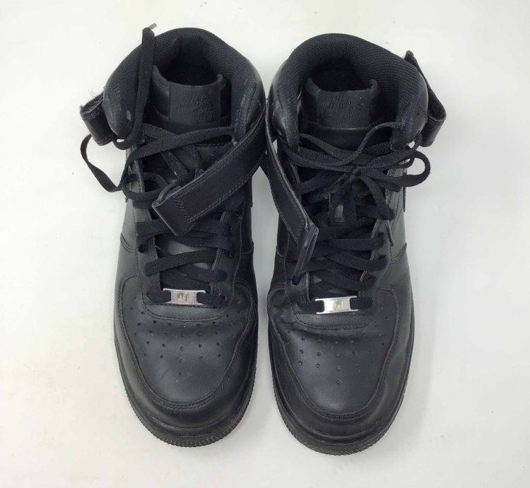 Air Force 1 Mid 07 Triple Black