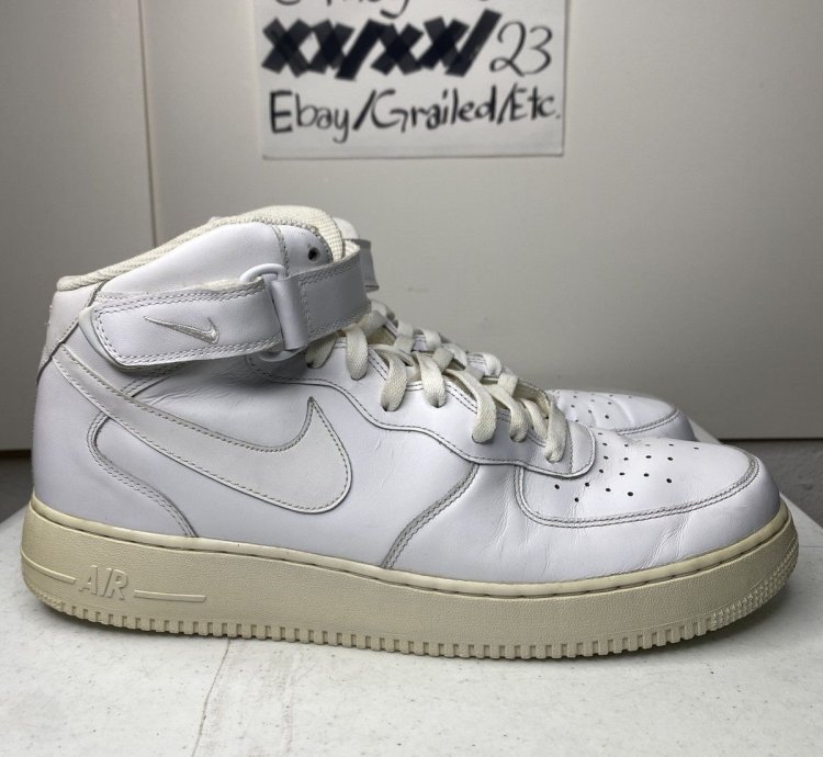 Air Force 1 Mid 07 White