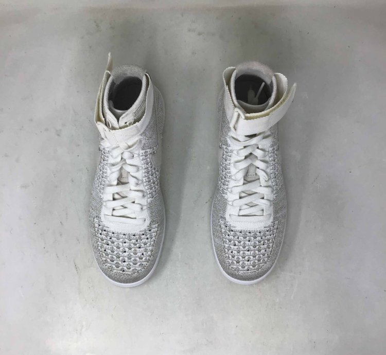 Air Force 1 Mid Flyknit Sail
