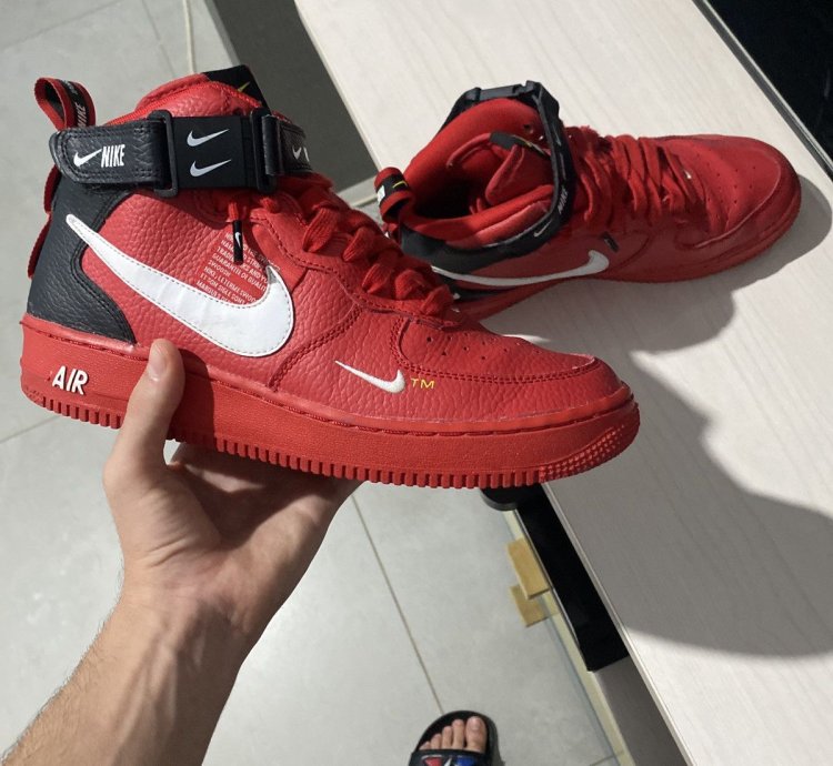Air Force 1 Mid Lv 8 Utility