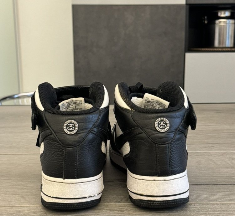 Air Force 1 Mid Stu Ssy
