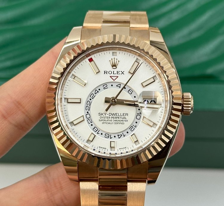 Rolex Sky-dweller 326935 White Dial Everose Oyster 2021