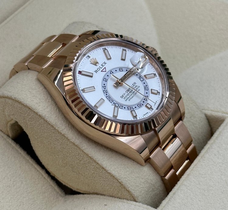 Rolex Sky-dweller 326935 White Dial Everose Oyster 2021