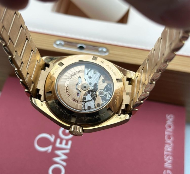 Omega Seamaster Aqua Terra Annual Calendar