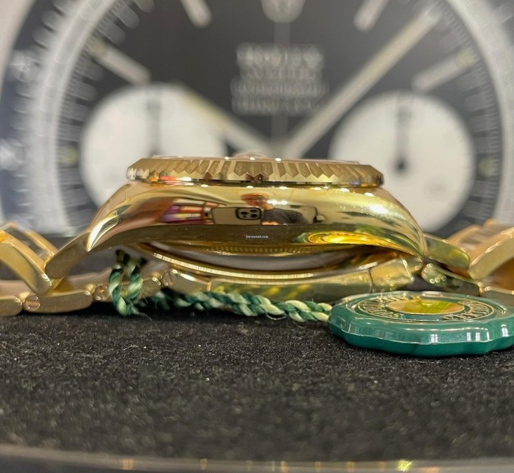 Rolex Sky-dweller 326938 - New 2022 - Mai Indossato