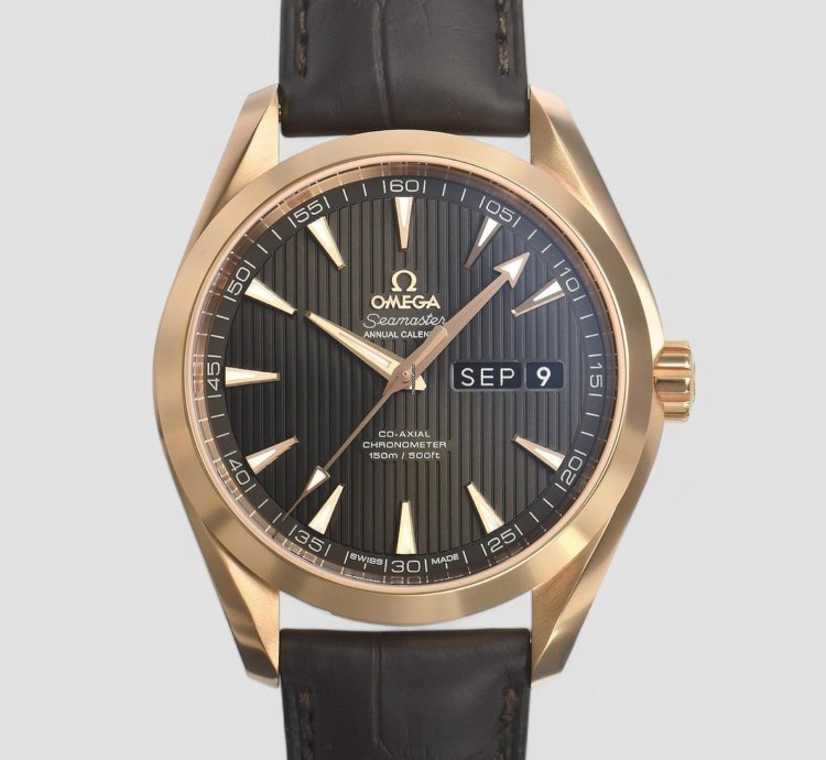 Omega Seamaster Aqua Terra Annual Calendar 18kt Rose Gold Men Watch