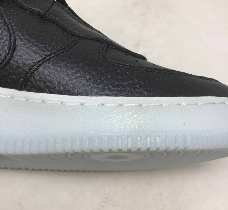 Air Force 1 Mid Utility Black Half Blue