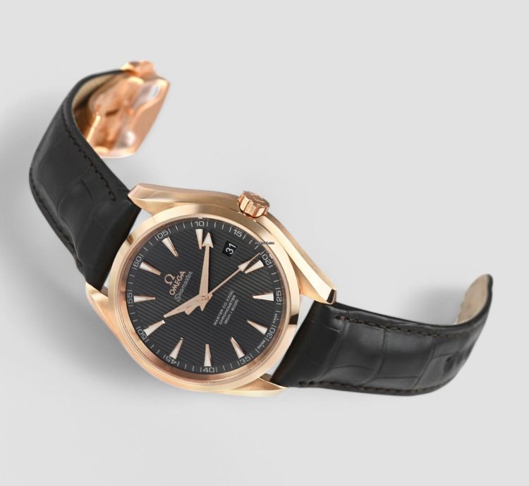 Omega Seamaster Aqua Terra Brown Dial Rose Gold 42mm