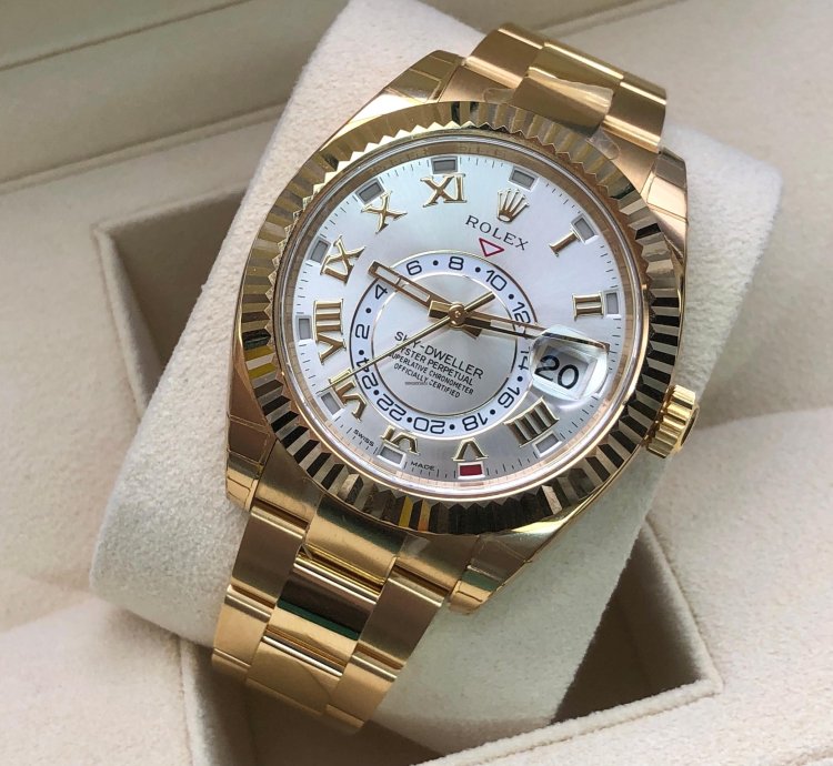Rolex Sky-dweller 326938 Silver Roman Dial Yellow Gold 2021