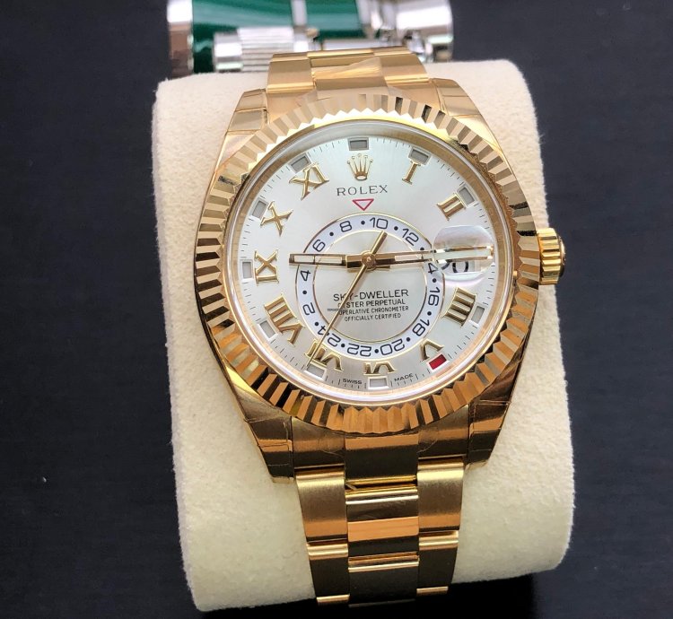 Rolex Sky-dweller 326938 Silver Roman Dial Yellow Gold 2021