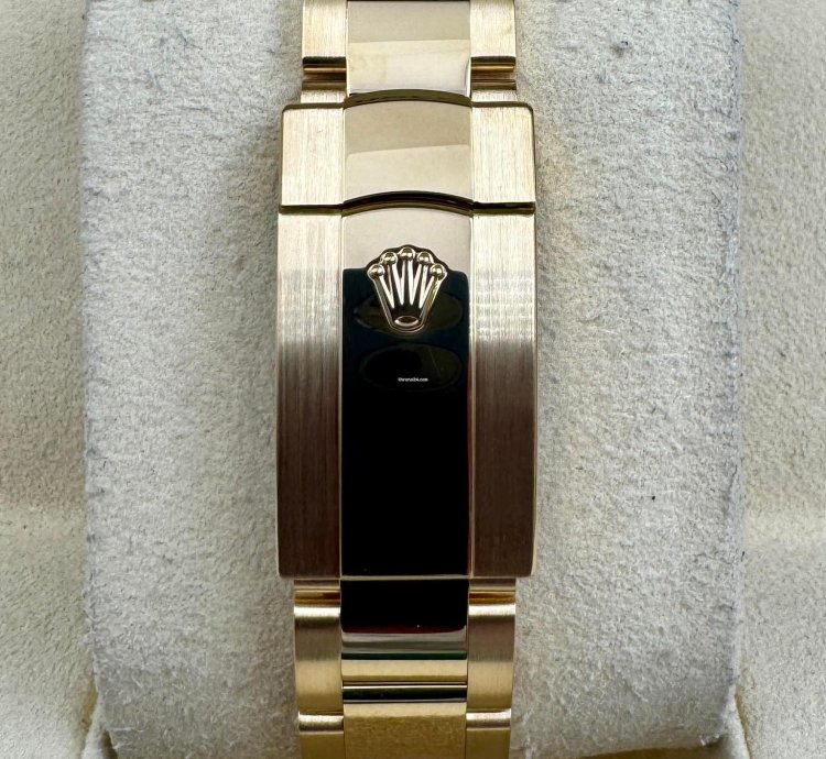 Rolex Sky-dweller 326938 Yellow Gold Black Dial Unworn 2023