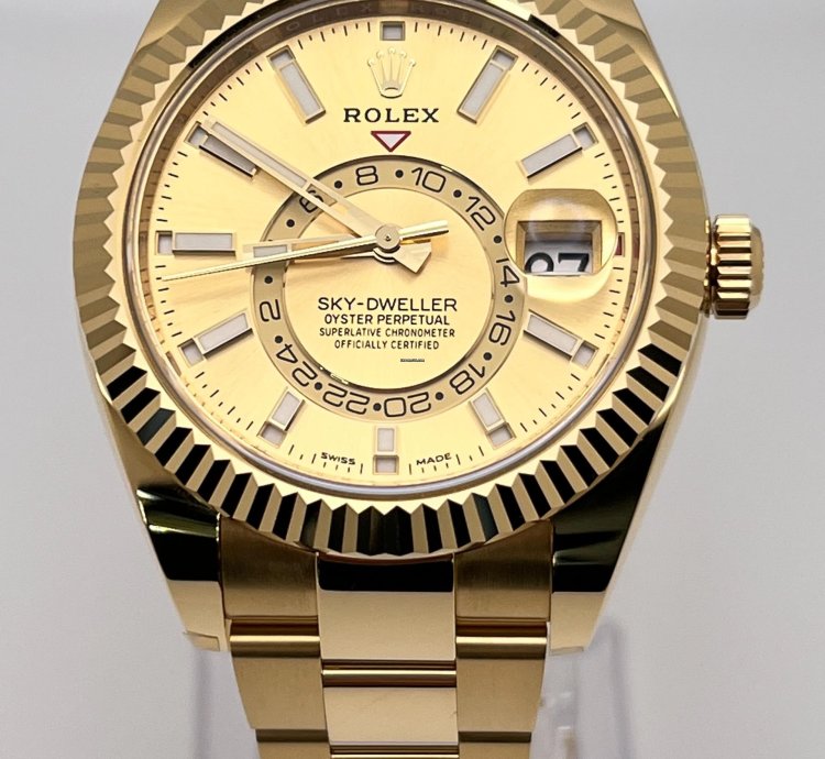 Rolex Sky-dweller 326938 Yellow Gold Champagne Dial
