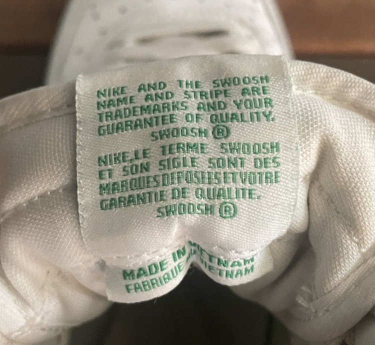 Air Force 1 Retro High Qs Lucky Green 2016 Size 8