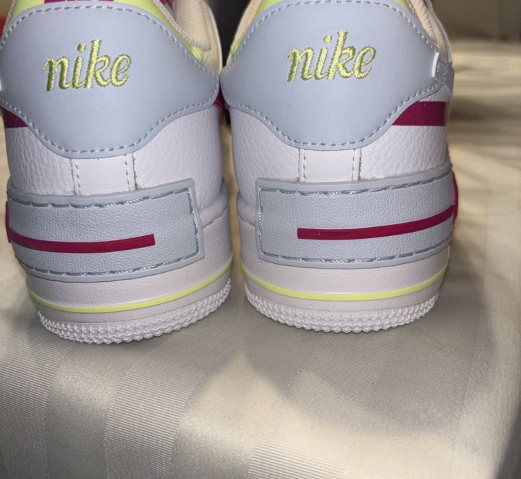 Air Force 1 Shadow