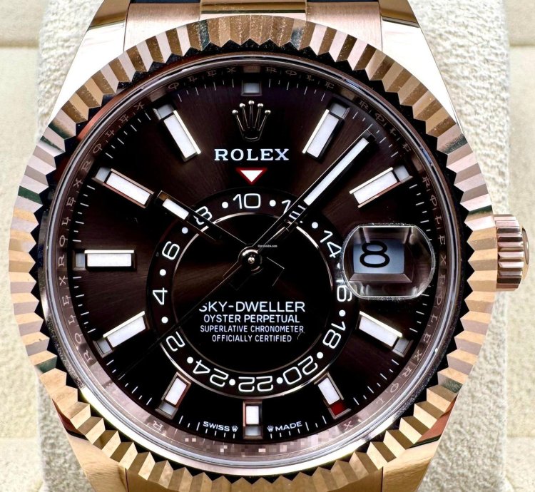 Rolex Sky-dweller 336235 Rose Gold Chocolate Dial Oysterflex Unworn 2024