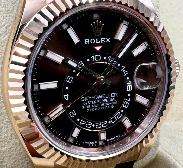Rolex Sky-dweller 336235 Rose Gold Chocolate Dial Oysterflex Unworn 2024