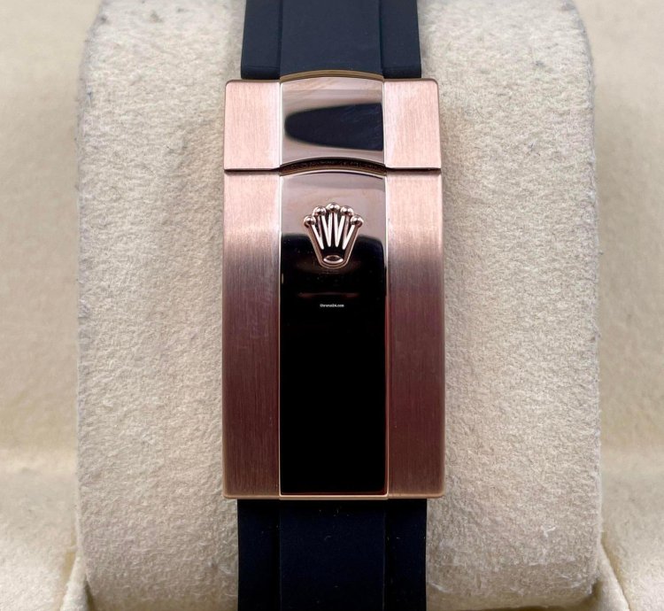 Rolex Sky-dweller 336235 Rose Gold White Dial Oysterflex Unworn 2024