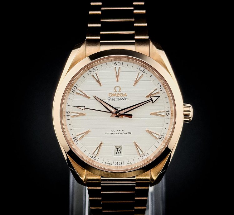 Omega Seamaster Aqua Terra Co-axial Master Chronometer Rose Gold