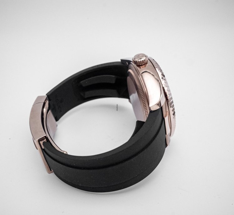 Rolex Sky-dweller 336235-0002