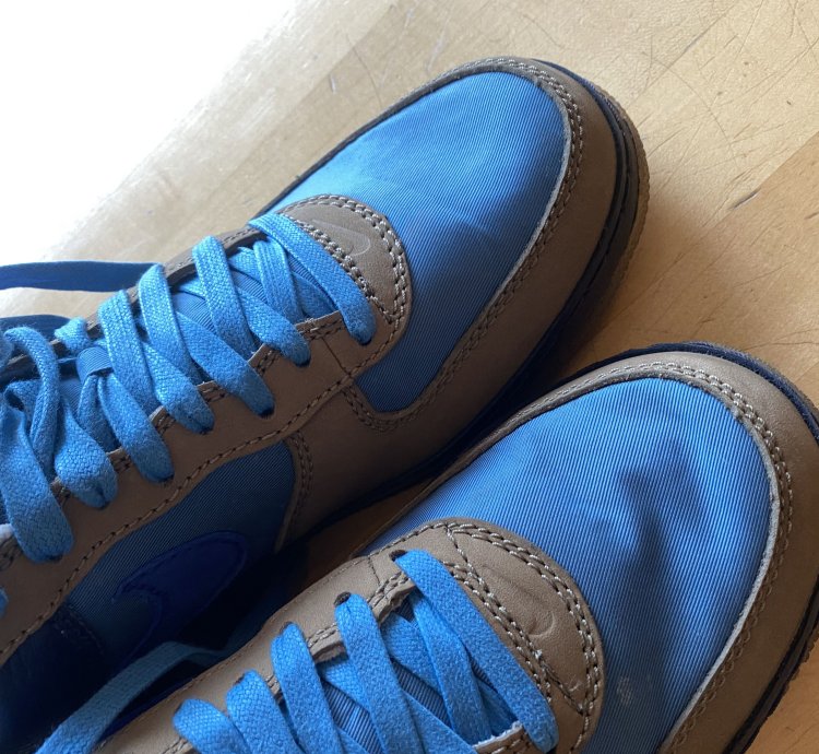 Air Force 1 Stash
