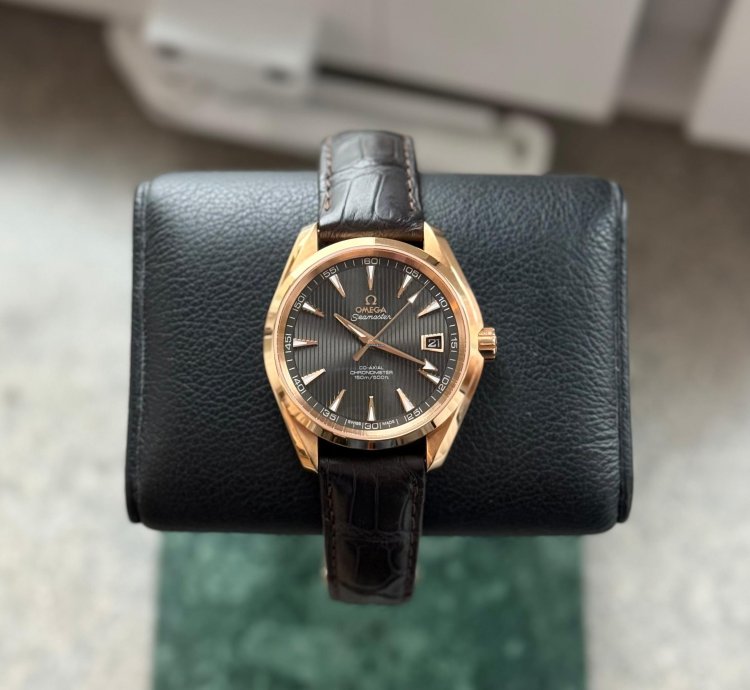 Omega Seamaster Aqua Terra Full Set With Boxes And Cards Great Condition