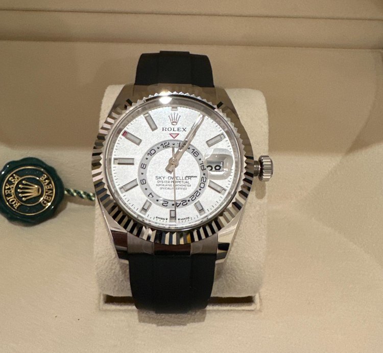 Rolex Sky-dweller 336239