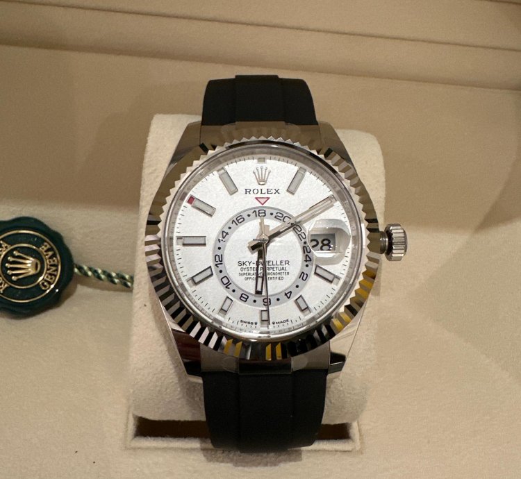 Rolex Sky-dweller 336239