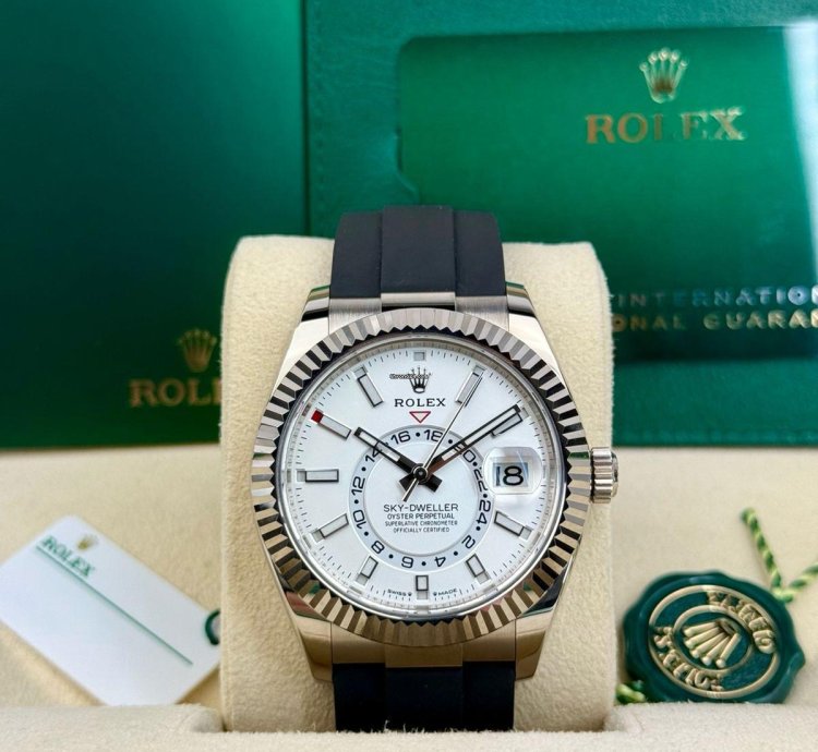 Rolex Sky-dweller 336239 Sky-dweller 42mm White Gold Oysterflex White Dial