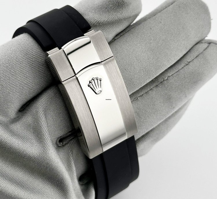 Rolex Sky-dweller 336239 White Gold Black Dial Oysterflex 2025