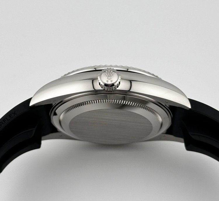 Rolex Sky-dweller 336239 White Gold Black Dial Oysterflex 2025