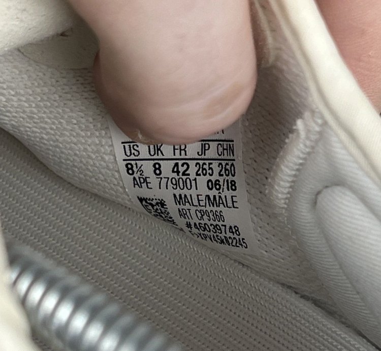 Yeezy Boost 350 2 Cream White Sneakers y0398