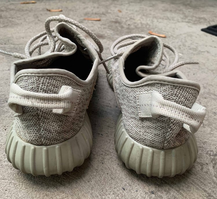Yeezy Boost 350 Moonrock