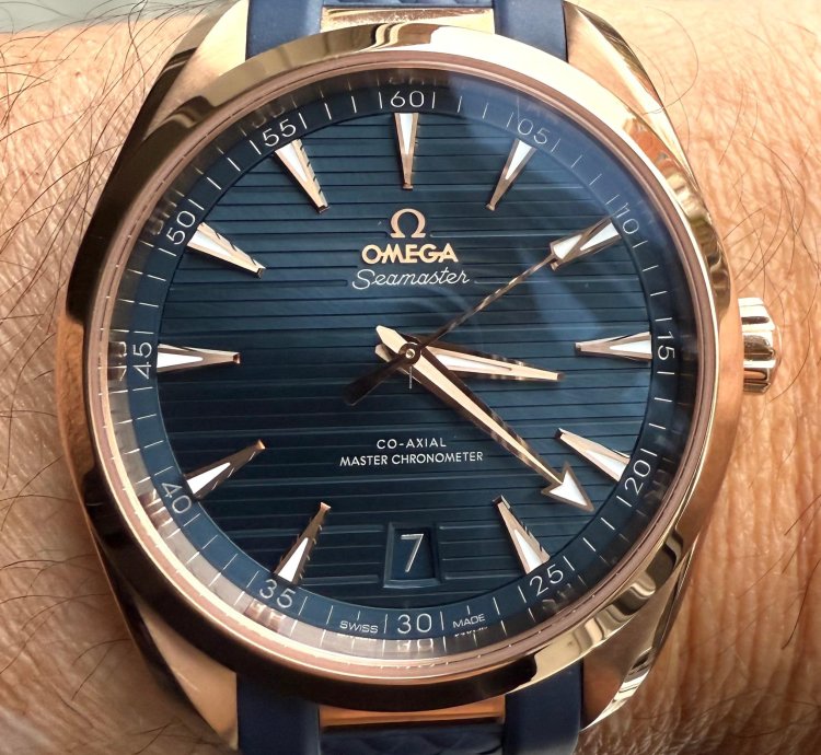 Omega Seamaster Aqua Terra Master Chronometer Rose Golden Omega Seamaster Aqua Terra Master Chronometer