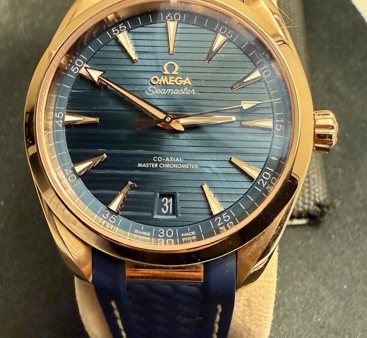 Omega Seamaster Aqua Terra Master Chronometer Rose Golden Omega Seamaster Aqua Terra Master Chronometer