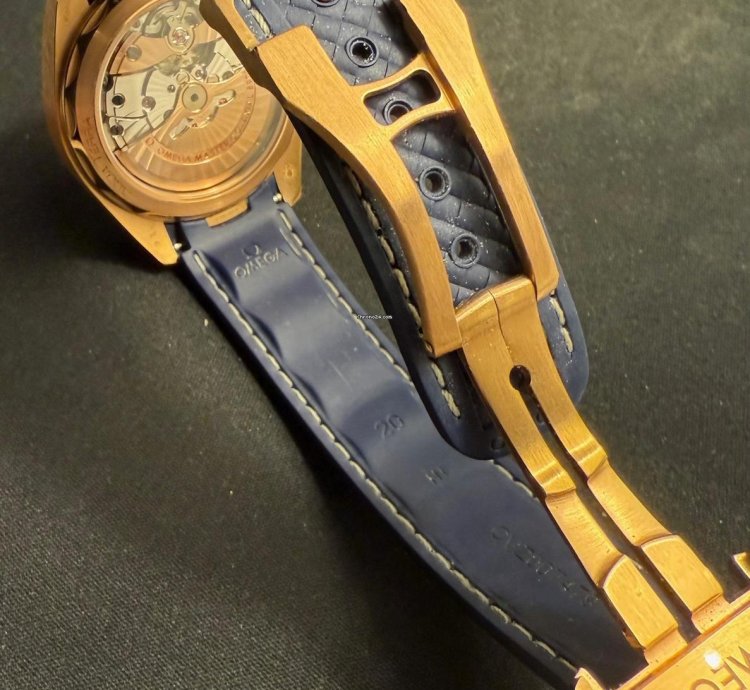 Omega Seamaster Aqua Terra Master Chronometer Rose Golden Omega Seamaster Aqua Terra Master Chronometer