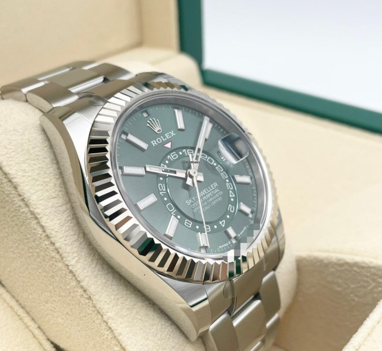 Rolex Sky-dweller 336934 2025 4