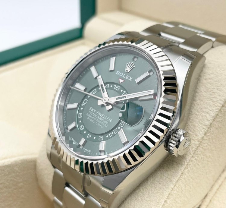 Rolex Sky-dweller 336934 2025 4