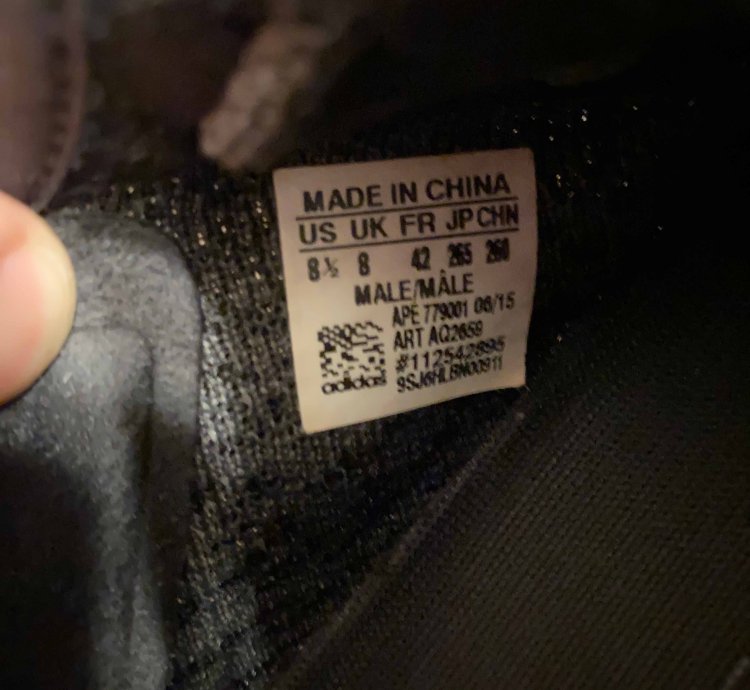 Yeezy Boost 350 Pirate Black 2015