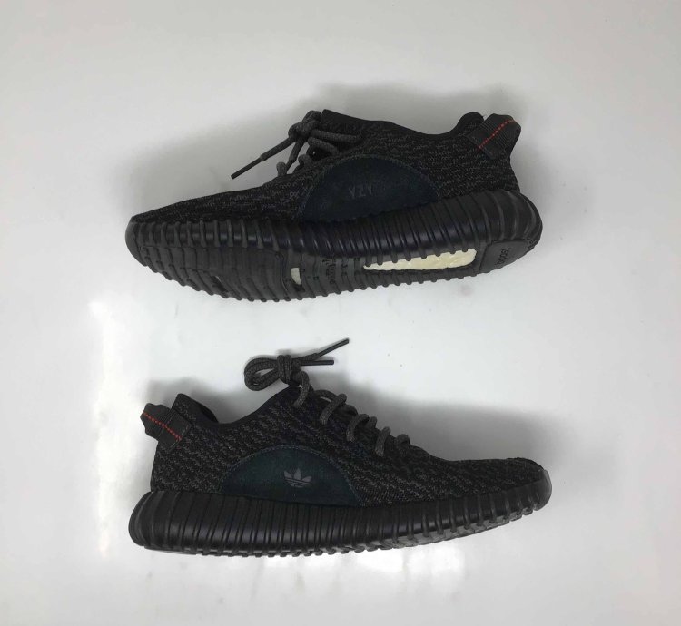 Yeezy Boost 350 Pirate Black 2015