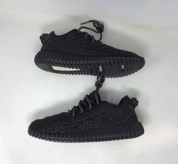 Yeezy Boost 350 Pirate Black 2016